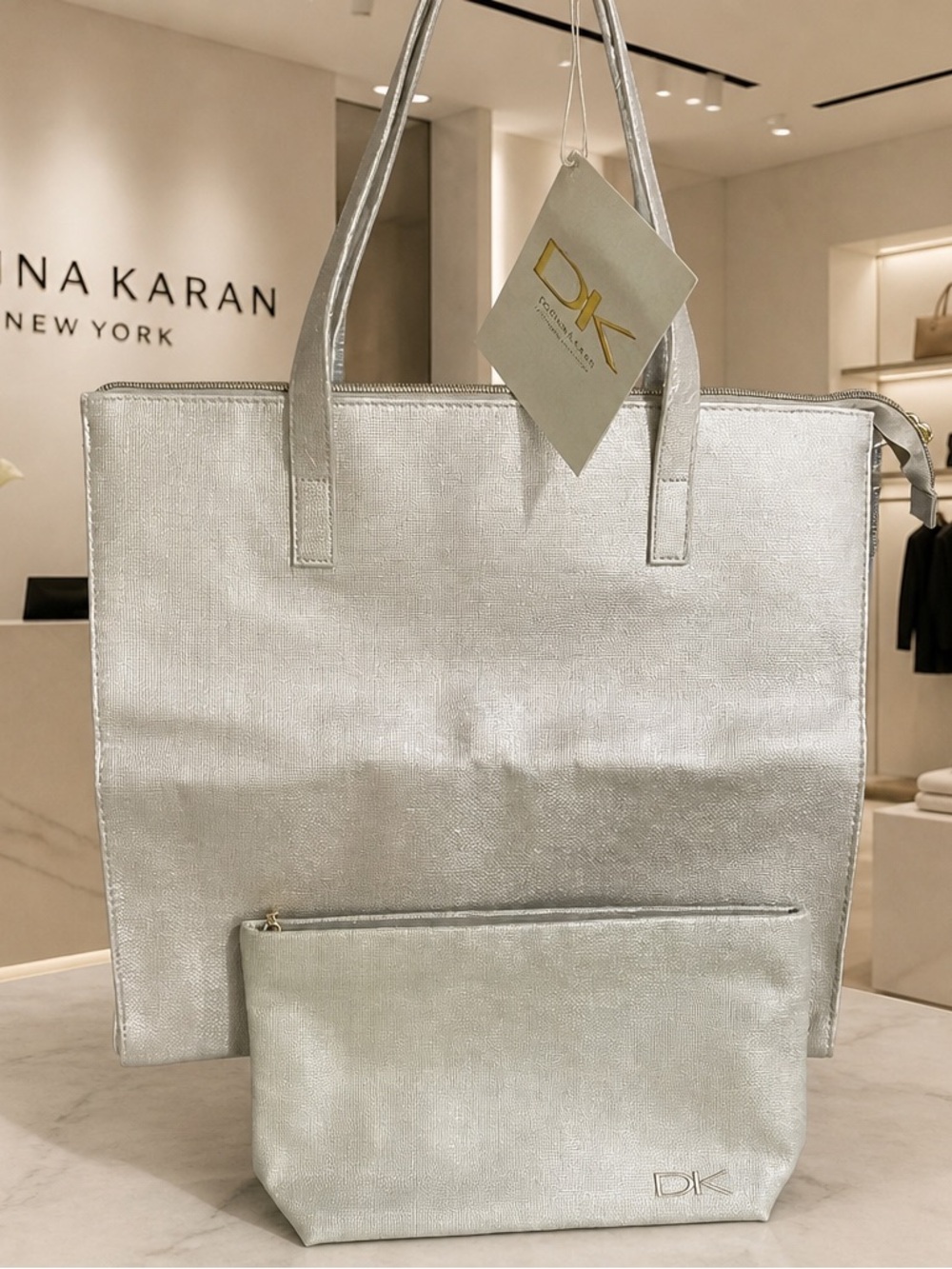 New !DONNA KARAN TOTE BAG AND MATCHING POUNCH BUNDLE